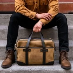 Commuter Bag | Old Town -Casual Shoes World 1024x1024 CommuterBag OldTown 082323 2