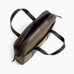 Commuter Bag | Vintage Tobacco -Casual Shoes World 1024x1024 CommuterBag VintageTobaccoCanvas 033023 OverheadOpen