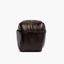 Dopp Kit | Old English -Casual Shoes World 1024x1024 DoppKit OldEnglish 050824 Side