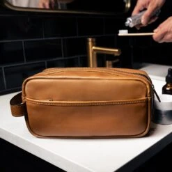Dopp Kit | Toffee -Casual Shoes World 1024x1024 DoppKit Toffee 050824 2