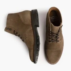Captain | Dusty -Casual Shoes World 1024x1024 Men Captain Dusty 112621 Flatlay2