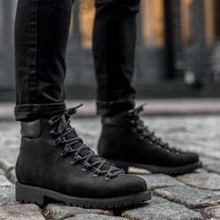 Commander | Black Matte -Casual Shoes World 1024x1024 Men Commander BlackMatte 120523 2 4d0b9aa6 581b 4635 8b8a 1b5eeb943e66