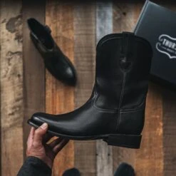 Frontier | Black -Casual Shoes World 1024x1024 Men Frontier Black 091322 3