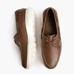 Handsewn Runner | Hickory -Casual Shoes World 1024x1024 Men HandsewnRunner Hickory 063021 Flatlay1