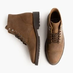 Captain StormKing® | Old Town -Casual Shoes World 1024x1024 Mens Captain OldTown 091123 Flatlay1