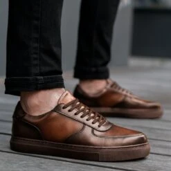 Court | Mocha X Old English -Casual Shoes World 1024x1024 Mens Court OldEnglish 070824 1