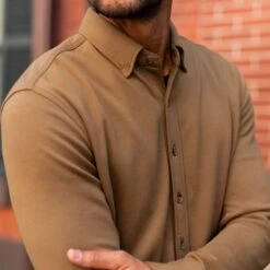 Everyday Button-Down Shirt | Coyote -Casual Shoes World 1024x1024 Mens EverydayShirt Coyote 082924 2