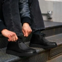 Roadrunner | Black -Casual Shoes World 1024x1024 Mens Roadrunner Black 031925 1