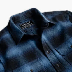 Summit Flannel Shirt | Navy -Casual Shoes World 1024x1024 Mens Shirts SummitFlannel Navy 110123 Detail