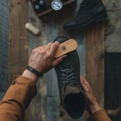 Cobbler's Choice Suede & Nubuck Brush -Casual Shoes World 1024x1024 Suede NubuckBrush LS1