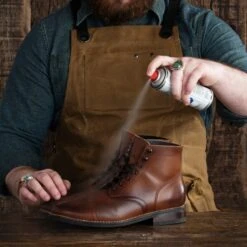 Cobbler's Choice Water & Stain Repellent Spray -Casual Shoes World 1024x1024 Water StainRepellent 2