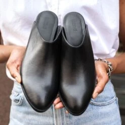 Breeze | Black -Casual Shoes World 1024x1024 Women Breeze Black 071423 3