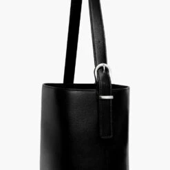 Bucket Bag | Black & Silver -Casual Shoes World 1024x1024 Women BucketBag BlackSilver 091024 Detail d80c22fb 28d6 49a8 afc5 6d7492b11cf9
