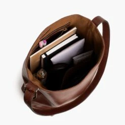 Bucket Bag | Toscanello -Casual Shoes World 1024x1024 Women BucketBag Toscanello 091024 OverheadFull 2e3372fc c635 4df5 b87d f43e4d044a9b