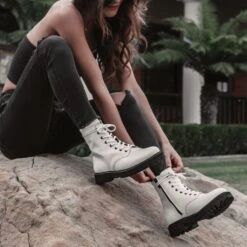 Combat | Ecru -Casual Shoes World 1024x1024 Women Combat Ecru 082222 3