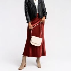 Crossbody Bag | Cream -Casual Shoes World 1024x1024 Women Crossbody Cream 020425 3