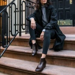 Downtown | Old English -Casual Shoes World 1024x1024 Women Downtown OldEnglish 112923 3