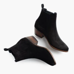 Dreamer Bootie | Black Suede -Casual Shoes World 1024x1024 Women DreamerBootie Black 081321 Flatlay3