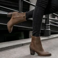 Highline | Savanna -Casual Shoes World 1024x1024 Women Highline Savannah 010423 2