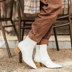 Luna | Ecru -Casual Shoes World 1024x1024 Women Luna Ecru 101922 1