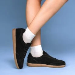 Women's Vista | Black -Casual Shoes World 1024x1024 Women Vista Black 031425 1A