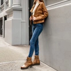 Combat | Natural -Casual Shoes World 1024x1024 Womens Combat Natural 092023 3 1f4e1ec4 6f71 426b b45a d596a4d2632a