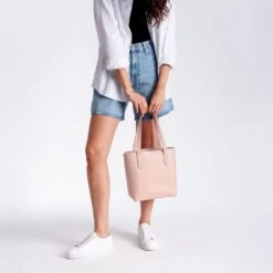 Everyday Tote | Blush (S) -Casual Shoes World 1024x1024 Womens EverydayTote Blush Small 110824 3