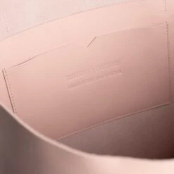 Everyday Tote | Blush (S) -Casual Shoes World 1024x1024 Womens EverydayTote Blush Small 110824 Detail