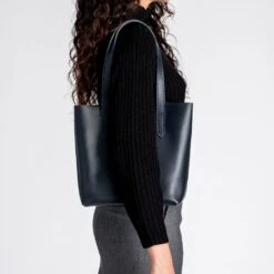 Everyday Tote | Navy (S) -Casual Shoes World 1024x1024 Womens EverydayTote Navy Small 110824 2