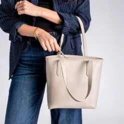 Everyday Tote | Beige (S) (Zipper) -Casual Shoes World 1024x1024 Womens EverydayTote Zip Beige Small 110824 2