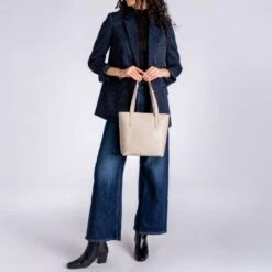 Everyday Tote | Beige (S) (Zipper) -Casual Shoes World 1024x1024 Womens EverydayTote Zip Beige Small 110824 3