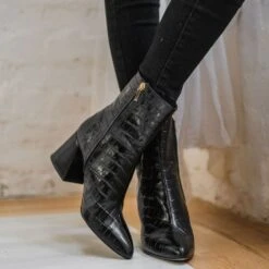 Heartbreaker | Black Croco -Casual Shoes World 1024x1024 Womens Heartbreaker BlackCroco 070623 2 b9b5216f c0b0 470b ab6e 4b77dfb98be4