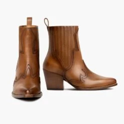 Icon | Tan -Casual Shoes World 1024x1024 Womens Icon Tan 030123 FrontSide