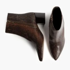 Luna | Chocolate Snake Print 13 Luna | Chocolate Snake Print -Casual Shoes World 1024x1024 Womens Luna ChocolateSnake 080222 Flatlay1