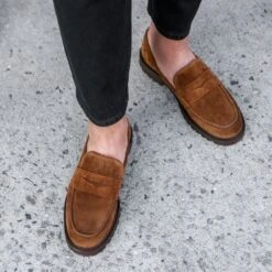 Penny | Honey Brown -Casual Shoes World 1024x1024 Womens Penny HoneyBrown 102524 2 e1d84033 b967 4bae bd90 deb9c2644113