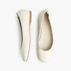 Scrunch | Ivory -Casual Shoes World 1024x1024 Womens Scrunch Ivory 052523 Flatlay1