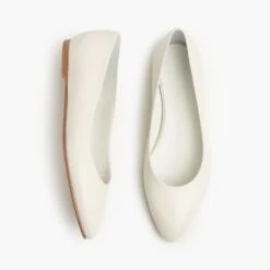 Viva | Ivory -Casual Shoes World 1024x1024 Womens Viva Ivory 060123 Flatlay1 252e4ebc 58af 450f a16a 92e3dbe98be7